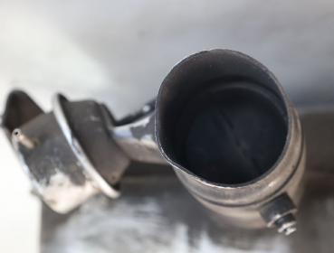 Preview: Auspuff / Schalldämpfer hinten 8610669 BMW 7er F01