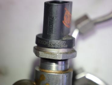 Einspritzeinheit 8649320 BMW 7er F01