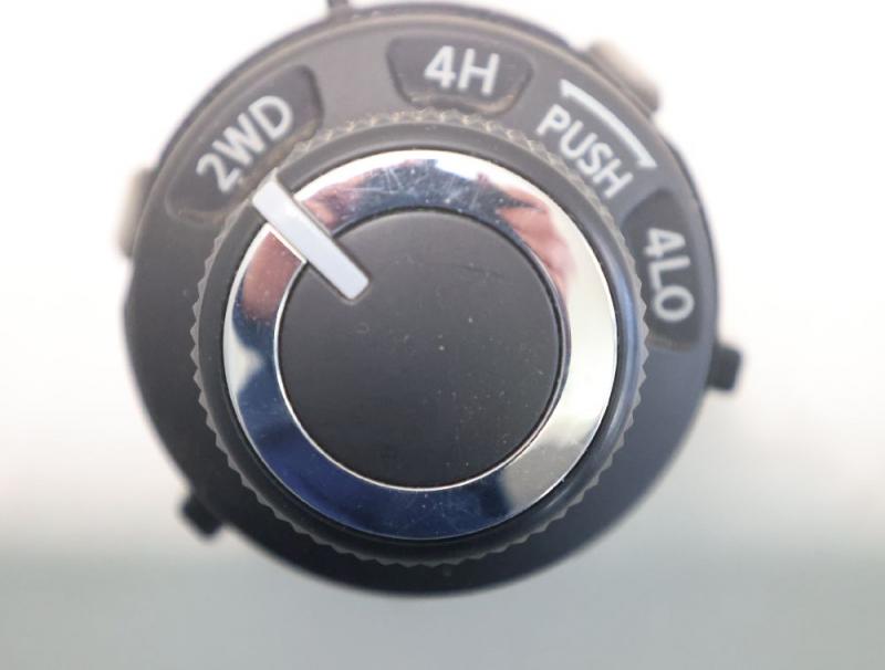 Schalter Allrad 255365X00B Nissan NAVARA D40
