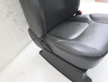 Preview: Sitz vorn rechts 876115X60A Nissan NAVARA D40