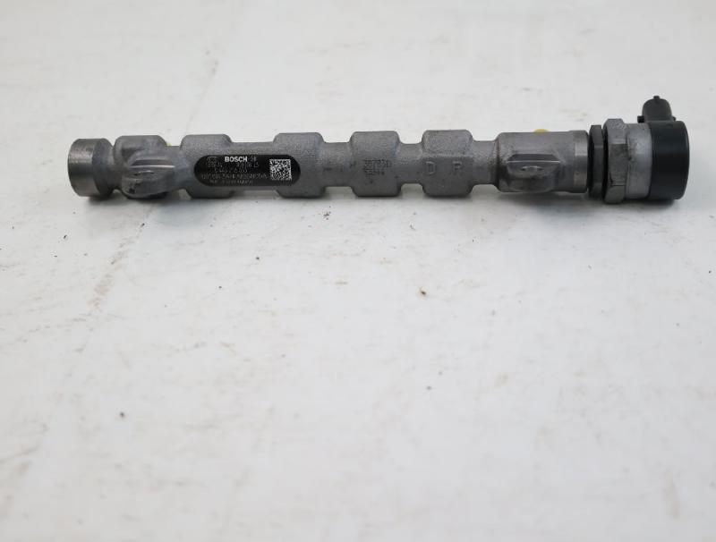 Preview: Diesel Verteilerrohr 0445216033 Nissan NAVARA D40