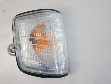 Blinker vorn rechts 2018260543 Mercedes 190 W201
