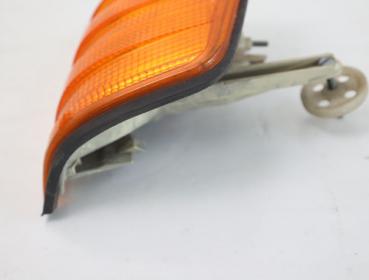 Preview: Blinker vorn links 0008209821 Mercedes 190 W201