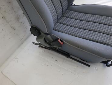 Preview: Sitz vorn links 2019101450 Mercedes 190 W201