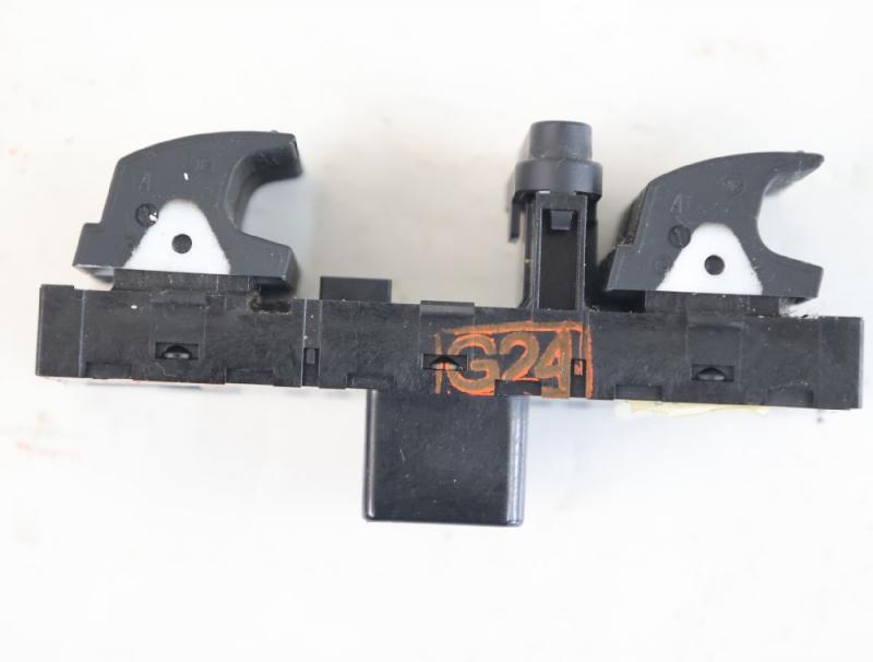 Preview: Schalter Fensterheber vorn links 1K4959857B VW GOLF 6 Variant