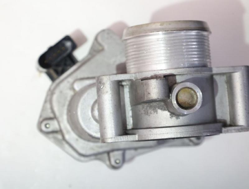 Drosselklappenstutzen 03L128063Q VW GOLF 6 Variant