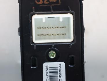 Preview: Schalter Sitzheizung 93590F1020 Kia SPORTAGE 4