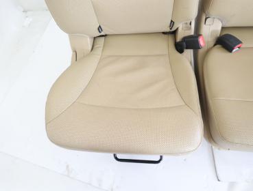 Preview: Mittlere Sitzbank 892004H312TQC Hyundai H1 TRAVEL
