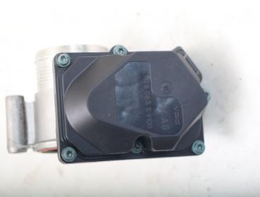 Drosselklappenstutzen 03L128063T Audi Q5 8R
