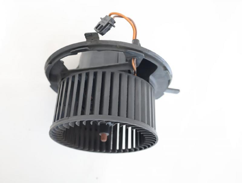 Preview: Heizgebläsemotor 1K1820015Q VW SCIROCCO 3