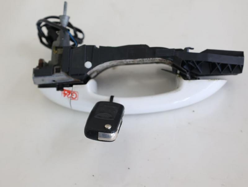 Preview: Türgriff außen vorn links 1K8837885E VW SCIROCCO 3