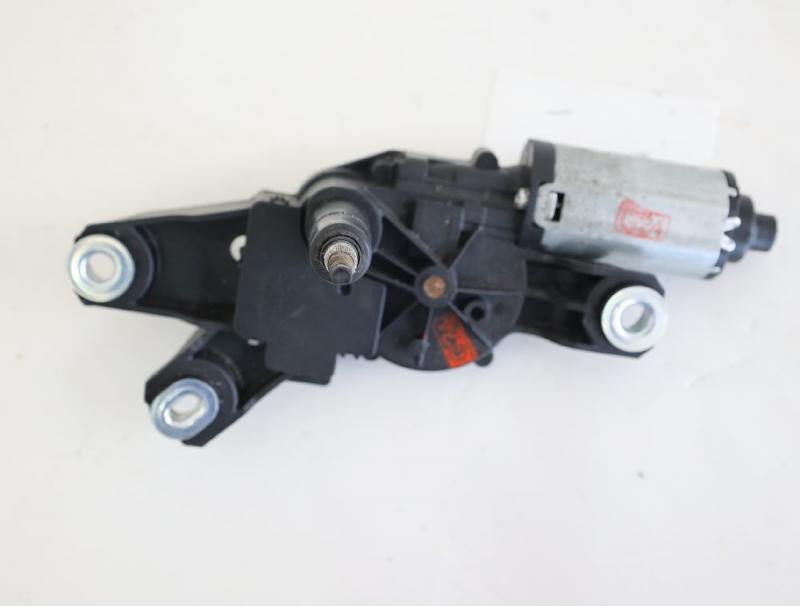 Scheibenwischermotor hinten 1K8955711 VW SCIROCCO 3