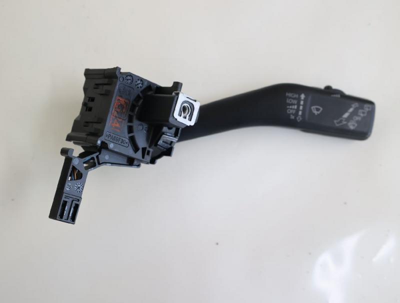 Schalter Scheibenwischer 1K0953519H VW SCIROCCO 3