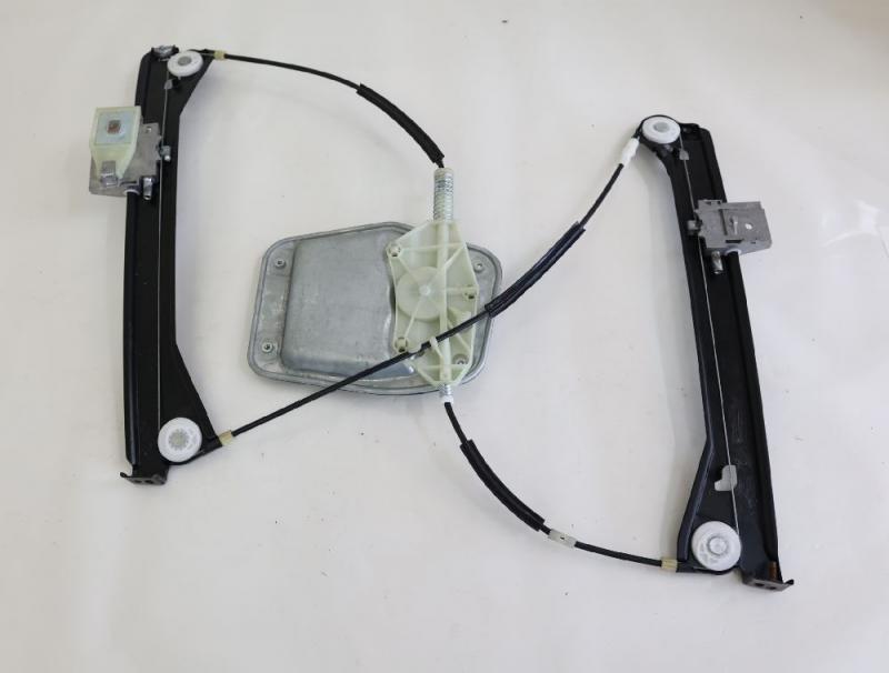 Fensterheber elektrisch 3trg. vorn rechts 1Q0959702H VW SCIROCCO 3