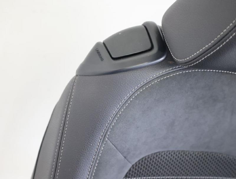 Preview: Sitz vorn rechts 1K8881405BPYCB VW SCIROCCO 3