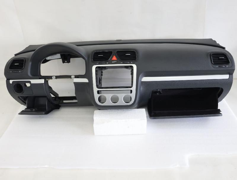 Armaturenbrett 1Q1857001AE VW SCIROCCO 3
