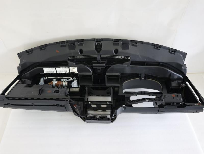 Preview: Armaturenbrett 1Q1857001AE VW SCIROCCO 3