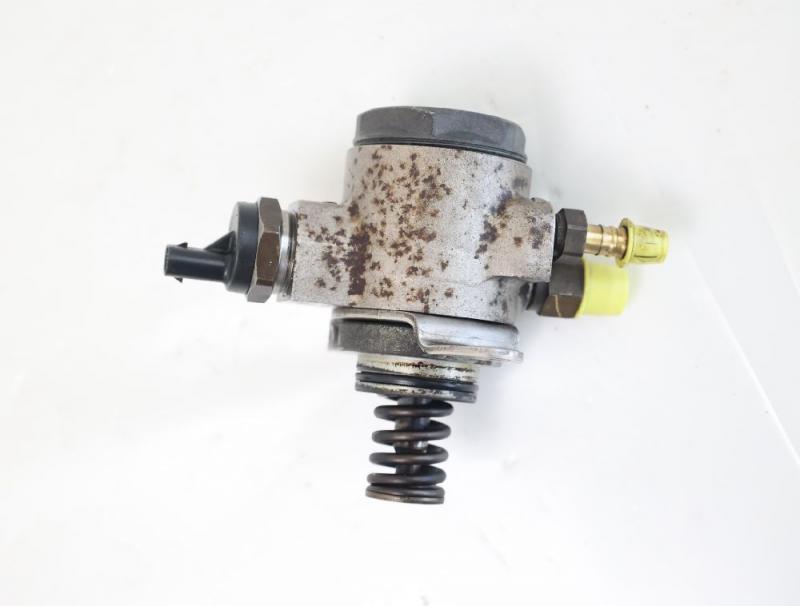 Preview: Hochdruckpumpe 03C127026R VW SCIROCCO 3