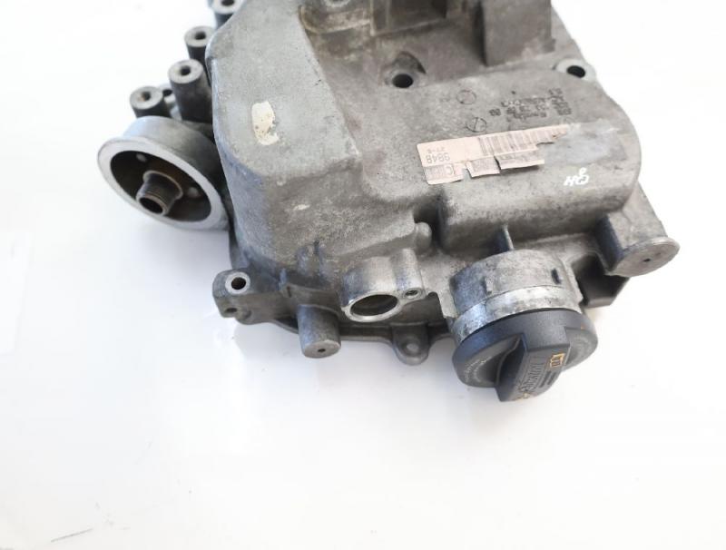 Preview: Stirndeckel 03C09211BF VW SCIROCCO 3