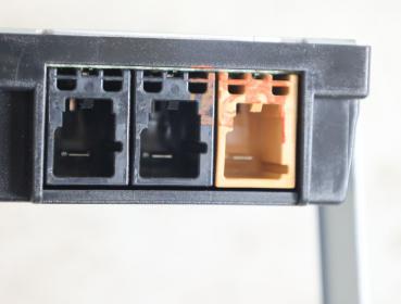 Preview: Antennenweiche 8P4035225D Audi A3 SPORTBACK 8PA
