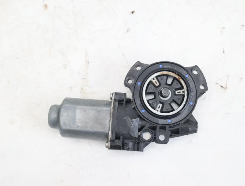Fensterheber-Motor vorn links 824503W000 Kia SPORTAGE 3