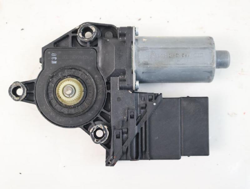 Fensterheber-Motor hinten links 5M0839401B VW GOLF PLUS