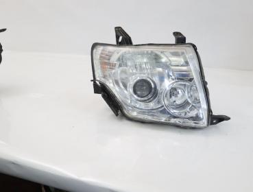 Scheinwerfer rechts 8301A894 Mitsubishi PAJERO 4 V98