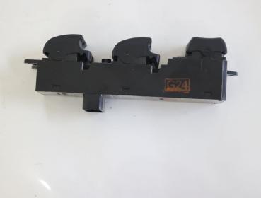 Preview: Schalter Fensterheber vorn links 8608A110 Mitsubishi PAJERO 4 V98