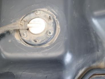 Kraftstofftank 1700A403 Mitsubishi PAJERO 4 V98