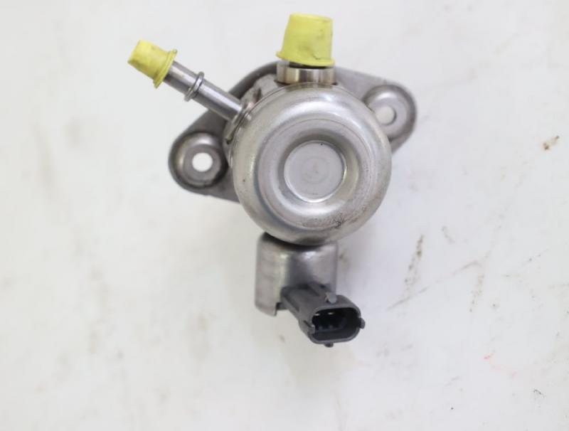 Preview: Hochdruckpumpe CM5G9D376GA Ford FOCUS 3 Turnier
