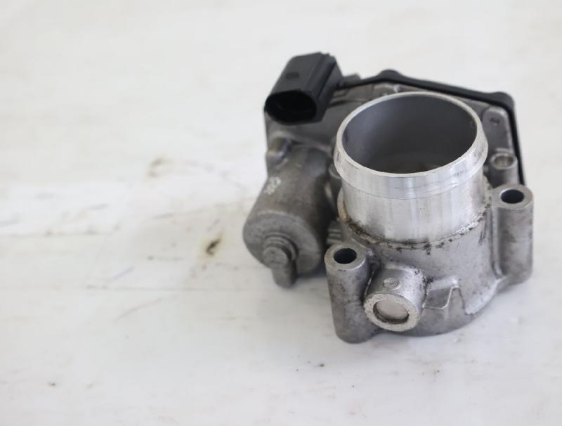Preview: Drosselklappenstutzen 2168321 Ford FOCUS 3 Turnier