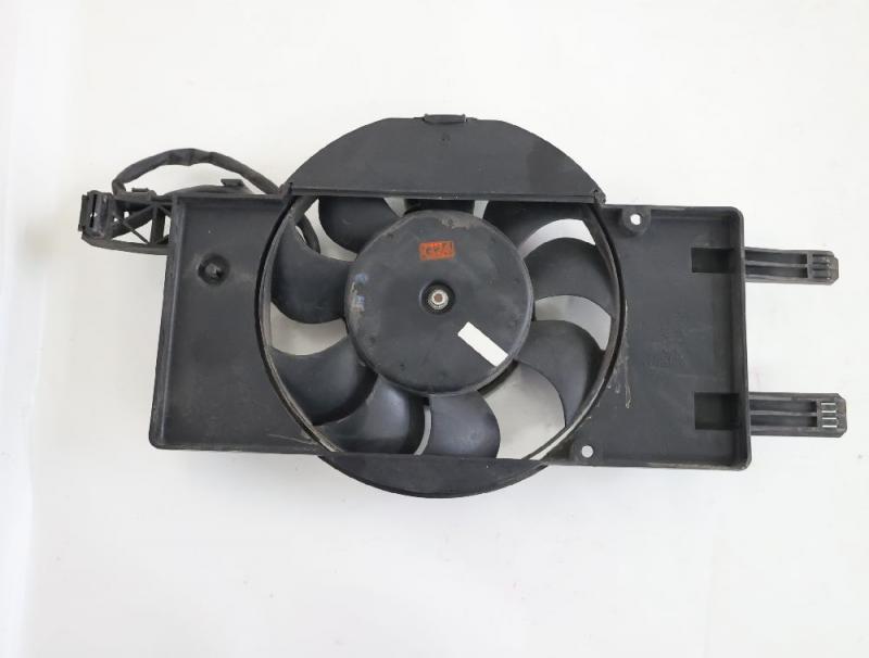 Ventilator (am Kühler) BV618C607SC Ford FOCUS 3 Turnier