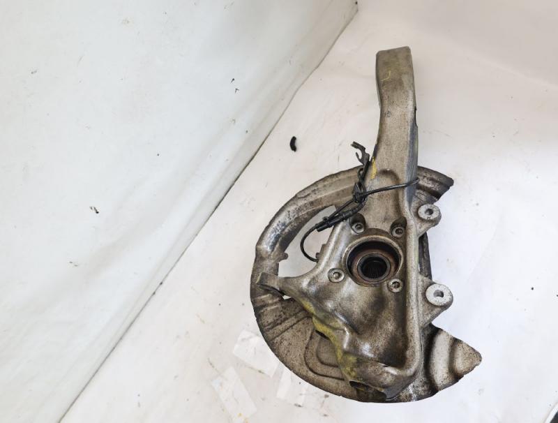 Achsschenkel vorn rechts 6869870 BMW X6 E71