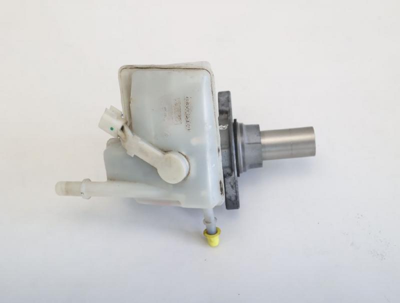 Preview: Hauptbremszylinder DV612140G Ford KUGA 2 DM2