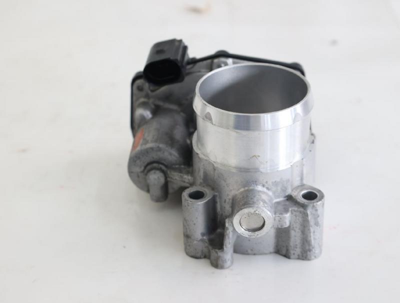 Preview: Drosselklappenstutzen 2182325 Ford KUGA 2 DM2
