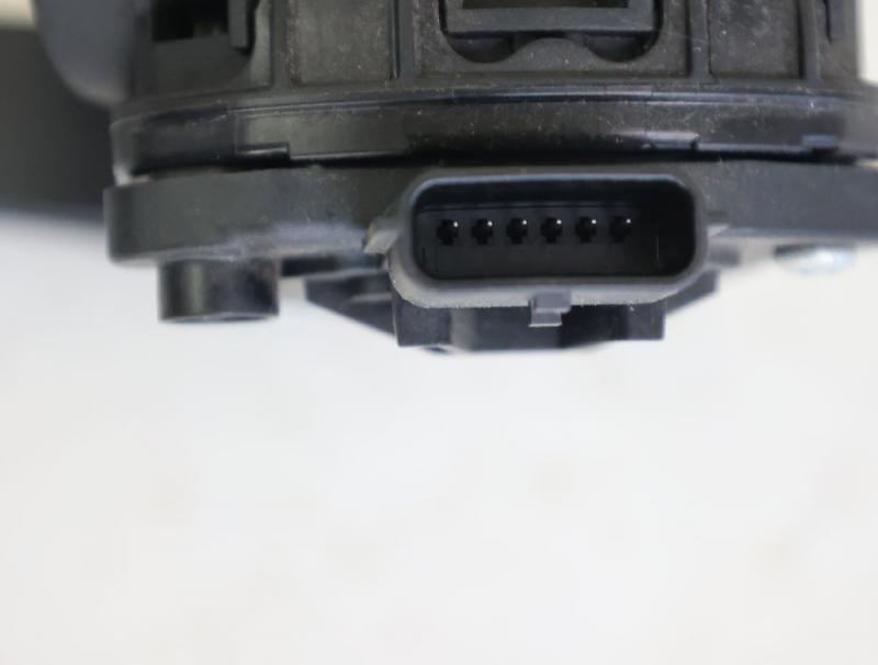Preview: Gaspedal 180023357R Renault TWINGO 3