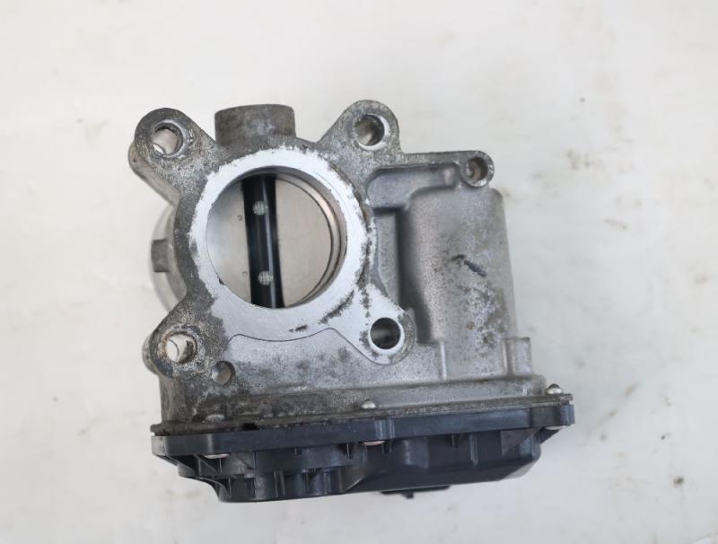 Drosselklappenstutzen 161203912R Renault TWINGO 3