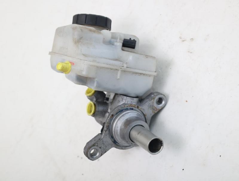 Preview: Hauptbremszylinder 460113328R Renault TWINGO 3