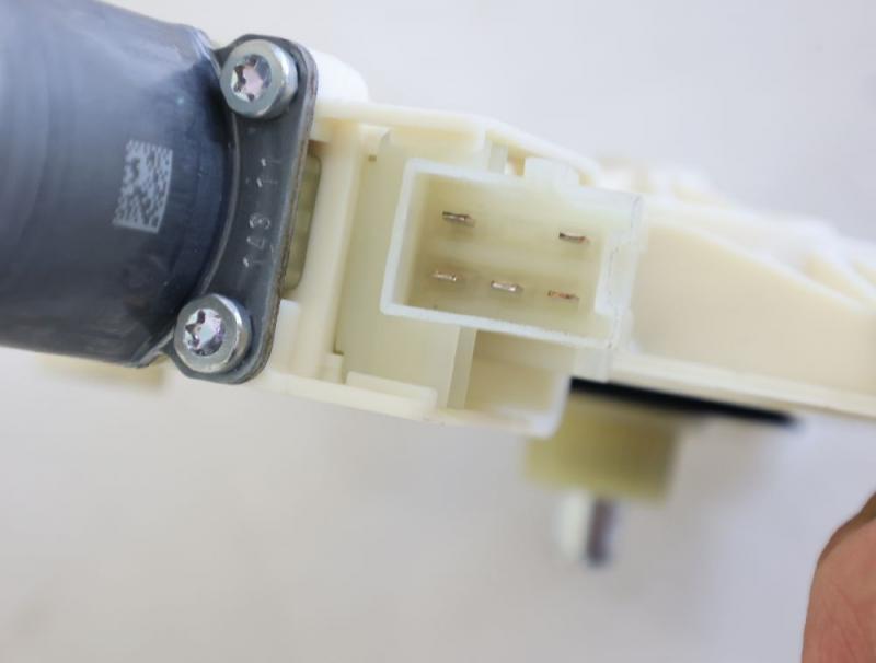 Preview: Fensterheber-Motor vorn links 2048200142 Mercedes C-KLASSE S 204