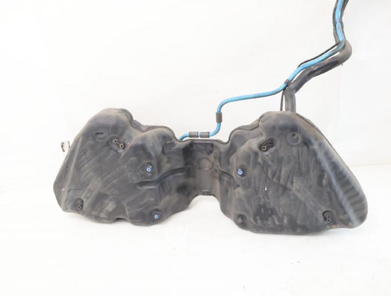 Kraftstofftank 2044708301 Mercedes C-KLASSE S 204