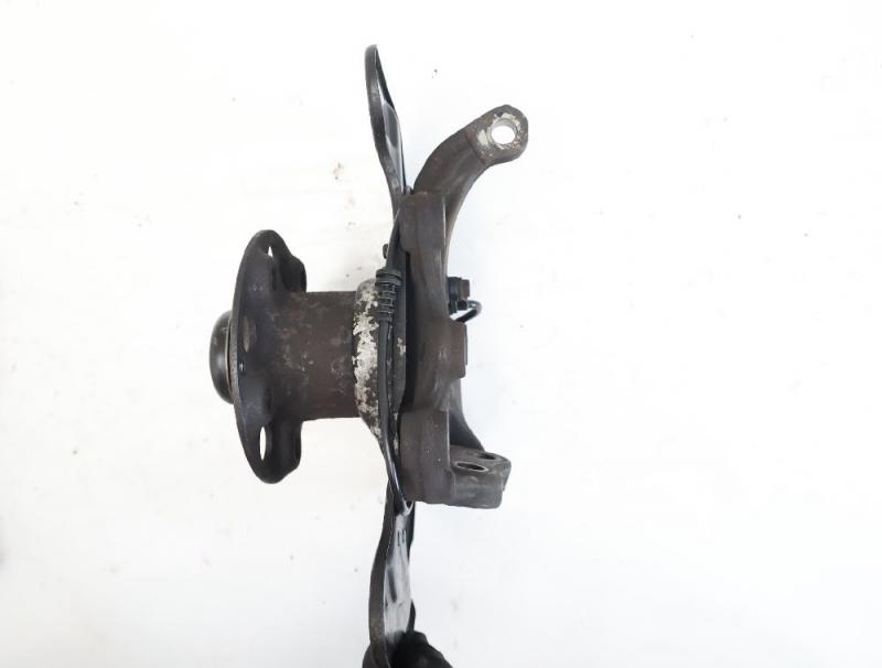 Preview: Achsschenkel vorn links 2043320101 Mercedes C-KLASSE S 204