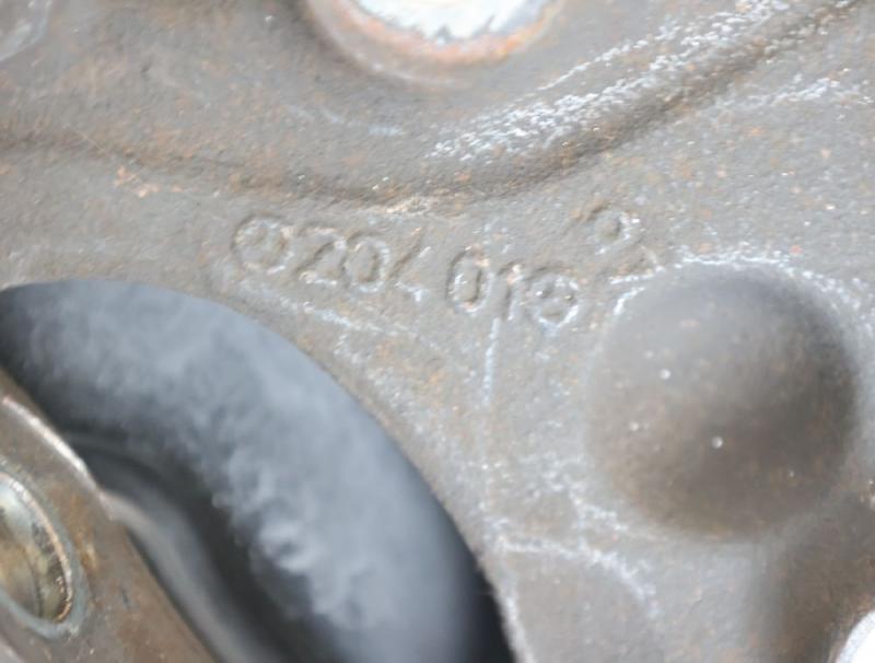 Achsschenkel vorn links 2043320101 Mercedes C-KLASSE S 204