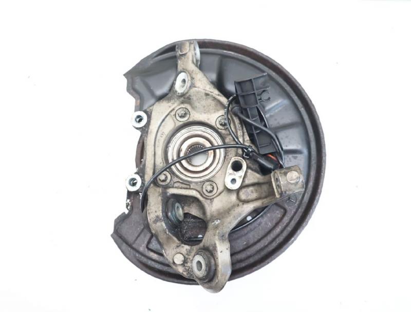 Preview: Achsschenkel hinten links 2043503108 Mercedes C-KLASSE S 204