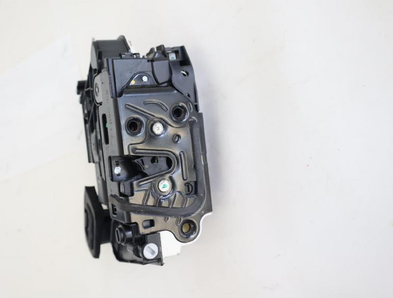 Türschloß hinten links 5K4839015 VW POLO 5 6R