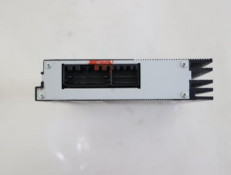 Preview: Radio-Verstärker-Einheit 05064533AK Jeep GRAND CHEROKEE 4 WK