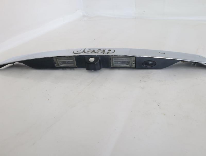Preview: Heckklappenblende 68083083AA Jeep GRAND CHEROKEE 4 WK