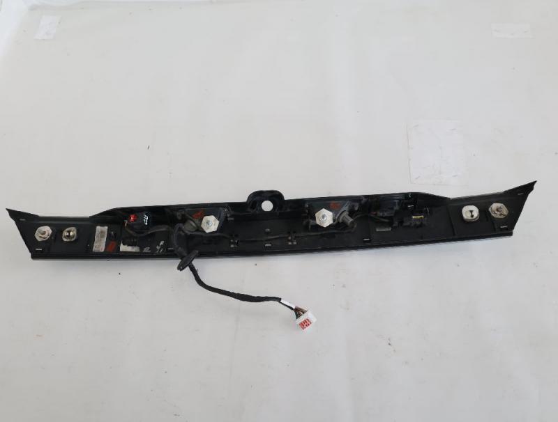Preview: Heckklappenblende 68083083AA Jeep GRAND CHEROKEE 4 WK