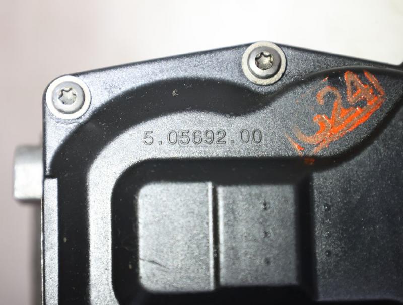 Drosselklappenstutzen 68147613AA Jeep GRAND CHEROKEE 4 WK