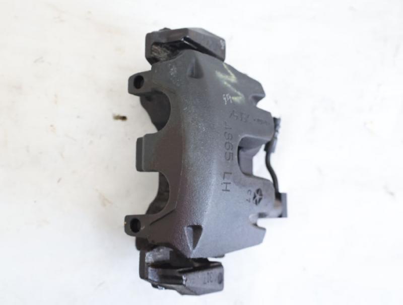 Bremssattel vorn links 68052363AB Jeep GRAND CHEROKEE 4 WK