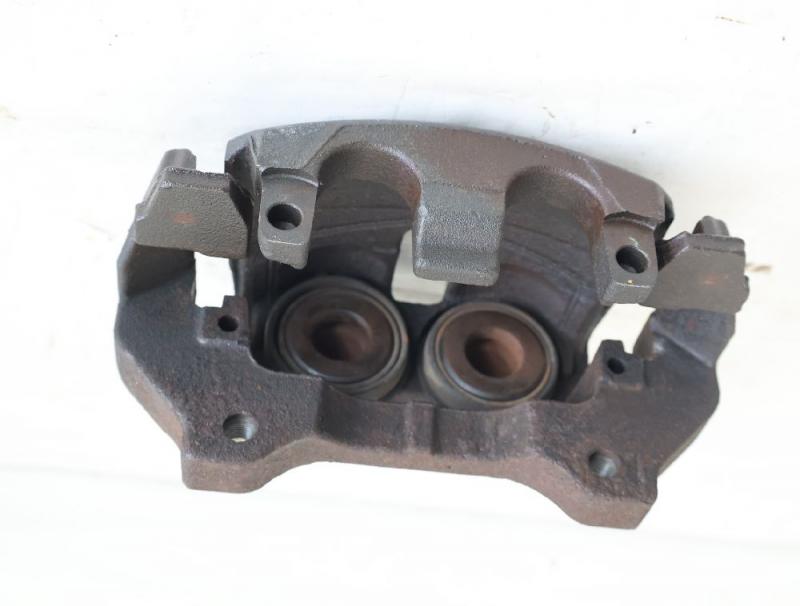 Bremssattel vorn links 68052363AB Jeep GRAND CHEROKEE 4 WK